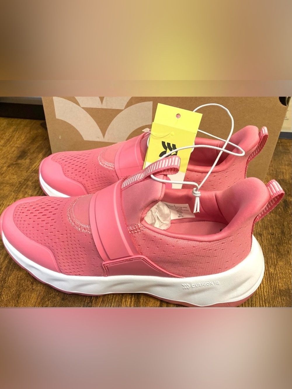 Kids' Dillon Slip-on Machine Washable Performance Sneakers All in Motion 
Size 4